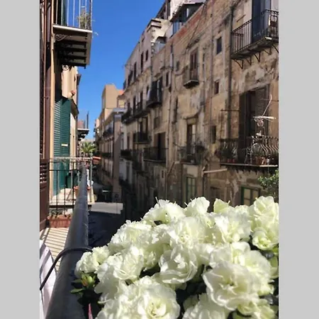 Piazza Marina Open Space 팔레르모